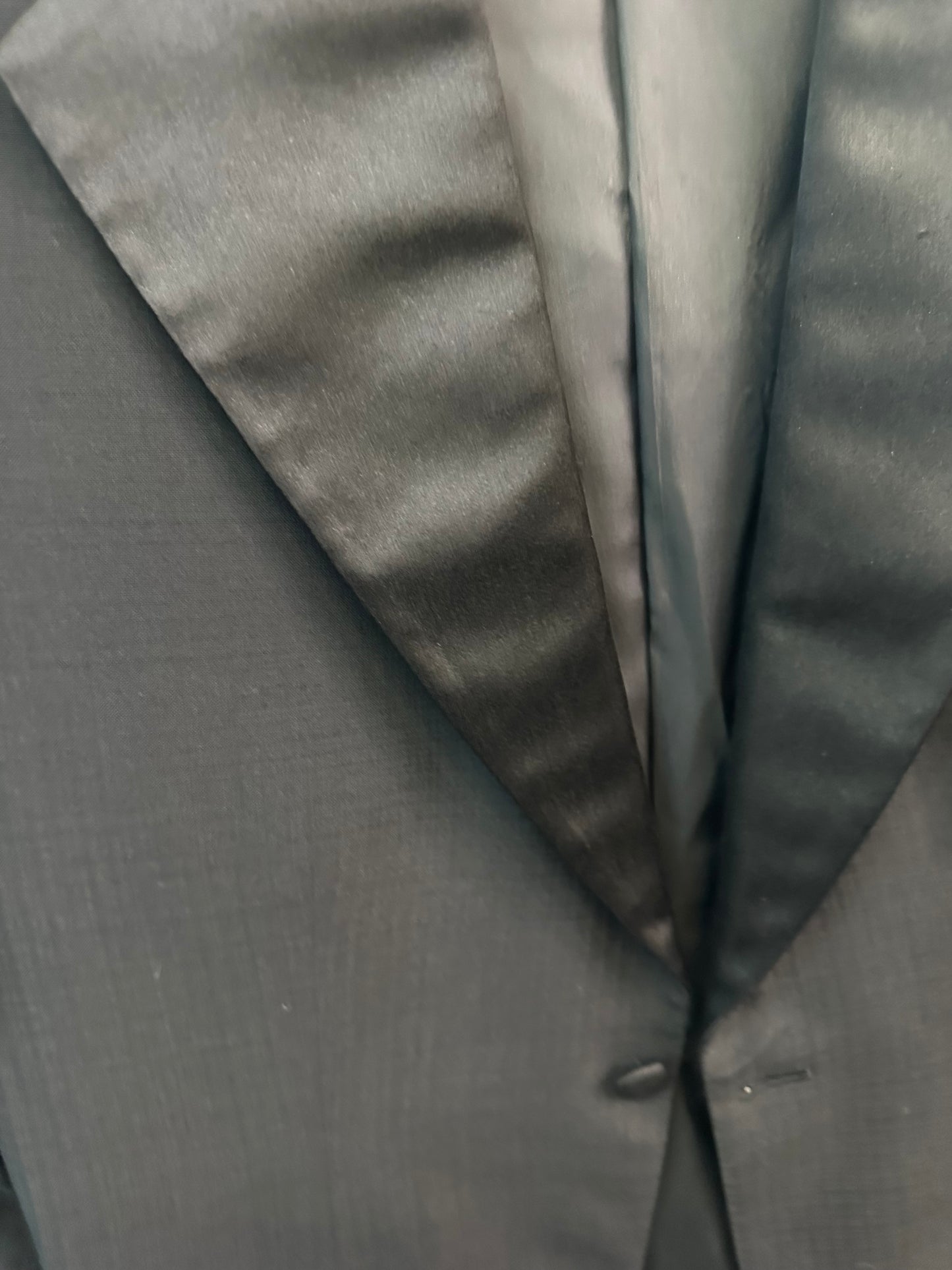 Vintage Black Formal Jacket – Satin Peak Lapels – André’s American Tailors – Melbourne , 40”