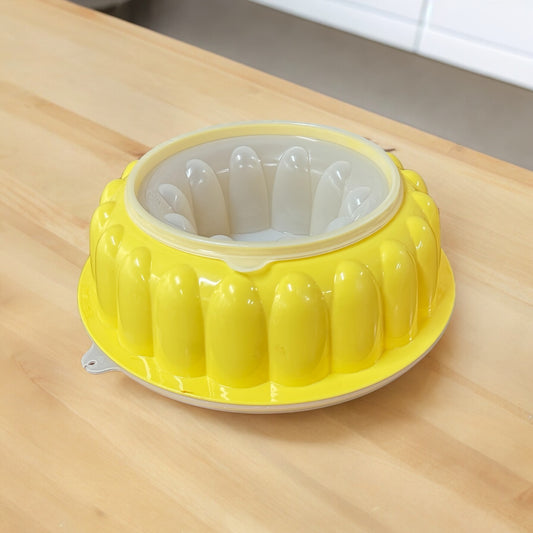 Yellow Tupperware Jelly Ring