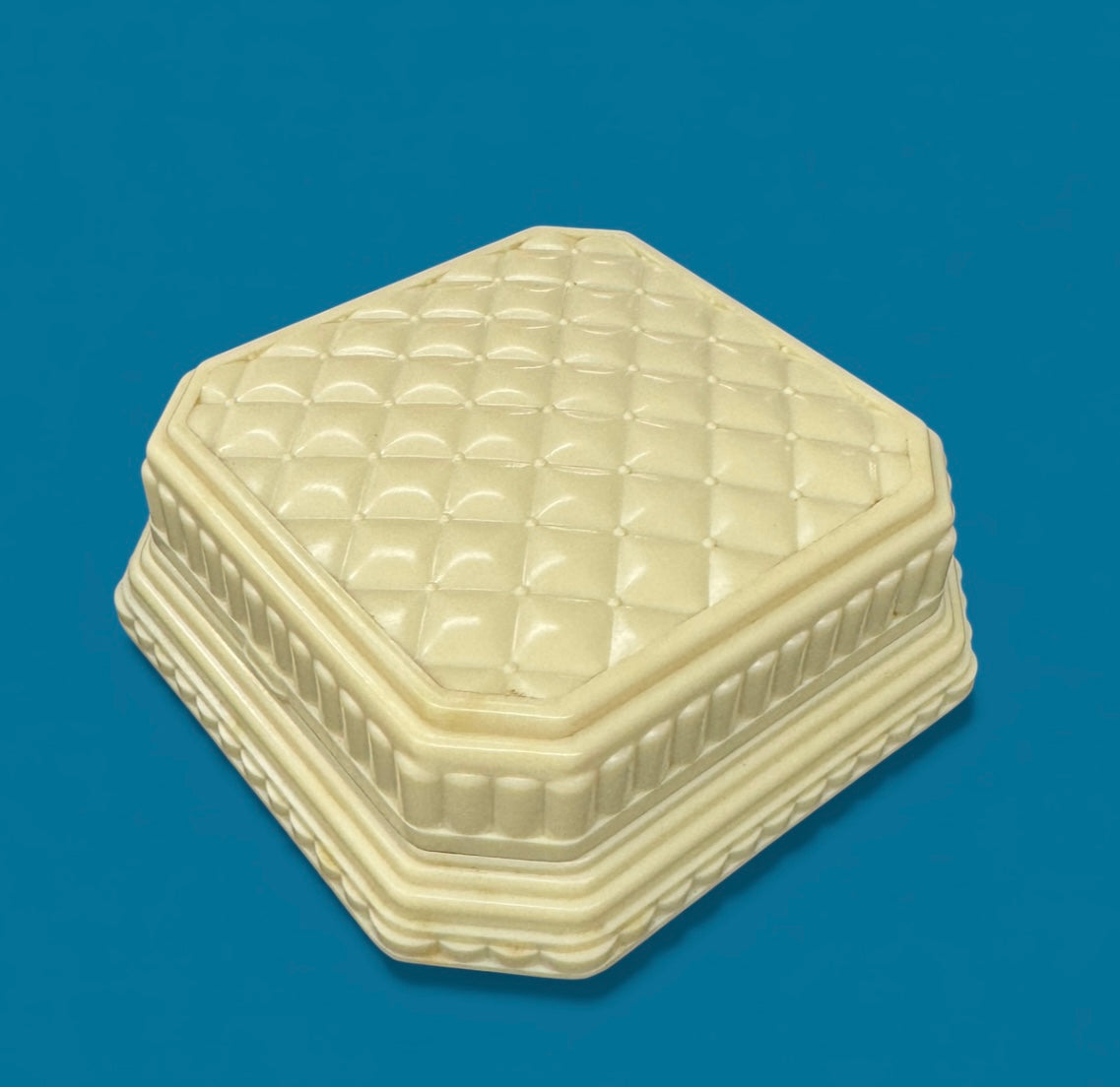 Vintage Casecraft Jewellery Box, Ivory Quilted Plastic Trinket Box, Velvet Interior, Made in Australia