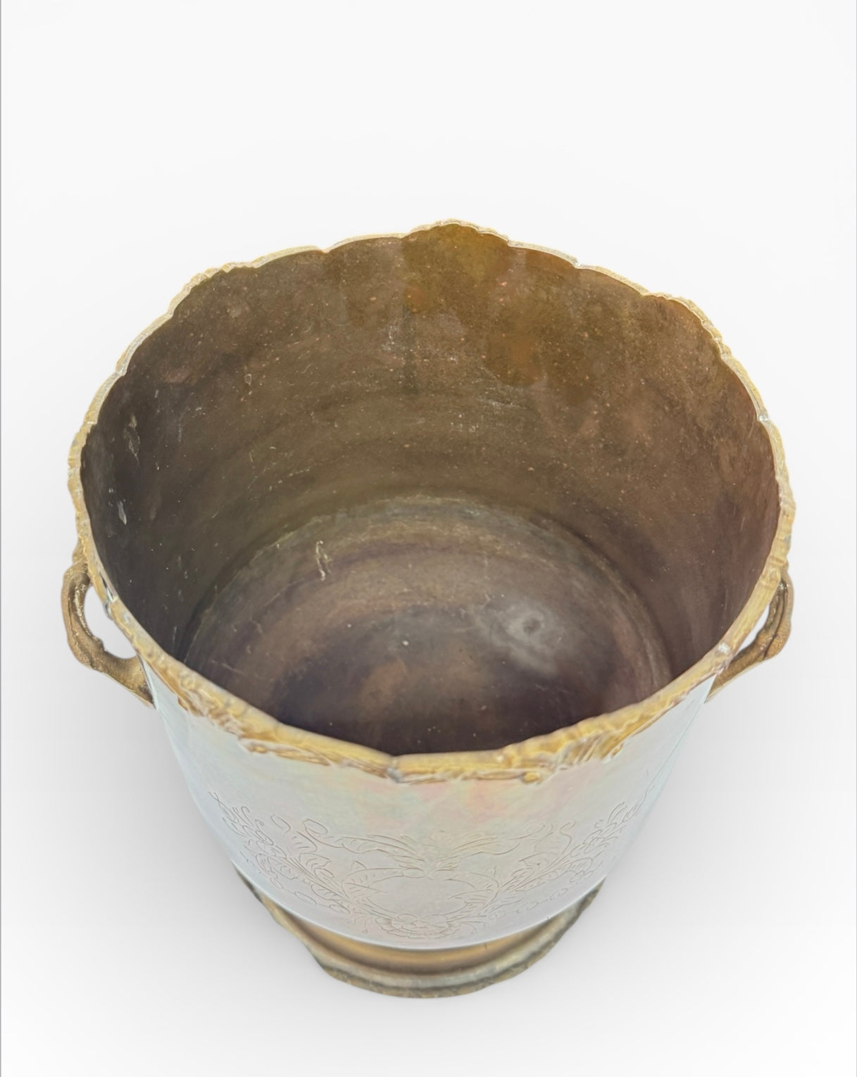 Vintage Solid Brass planter/pot with handle,engraving pattern,
