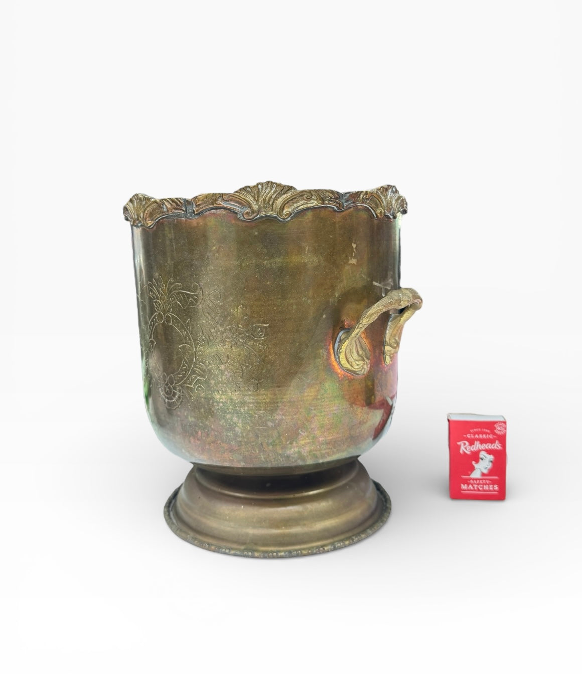 Vintage Solid Brass planter/pot with handle,engraving pattern,