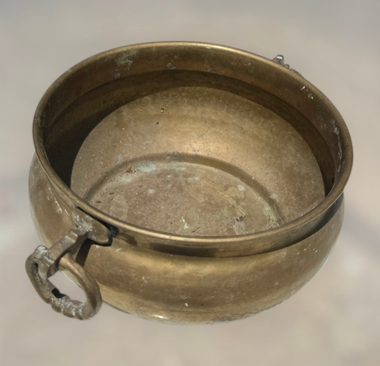 Vintage Brass pot/planter with two ring handles,succulent,outdoor plants