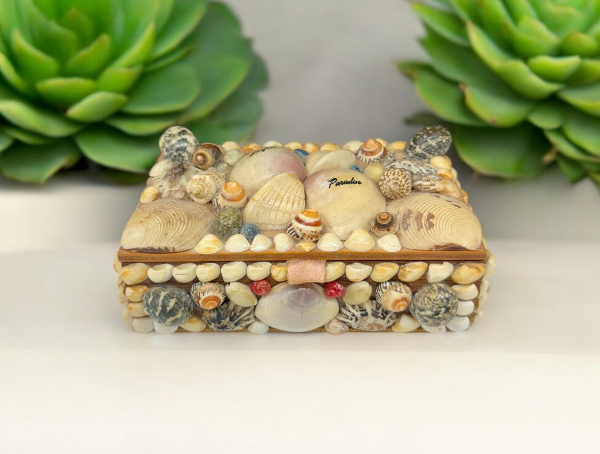 Vintage Shell made trinket box,jewelry box,vintage box,wooden box