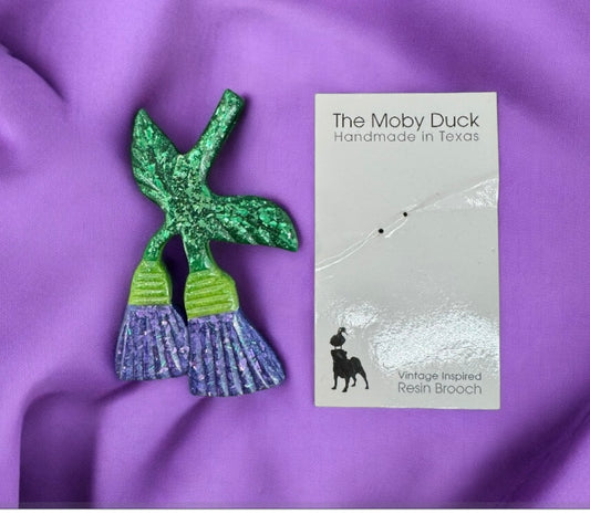 Moby Duck Resin brooch,lady brooch