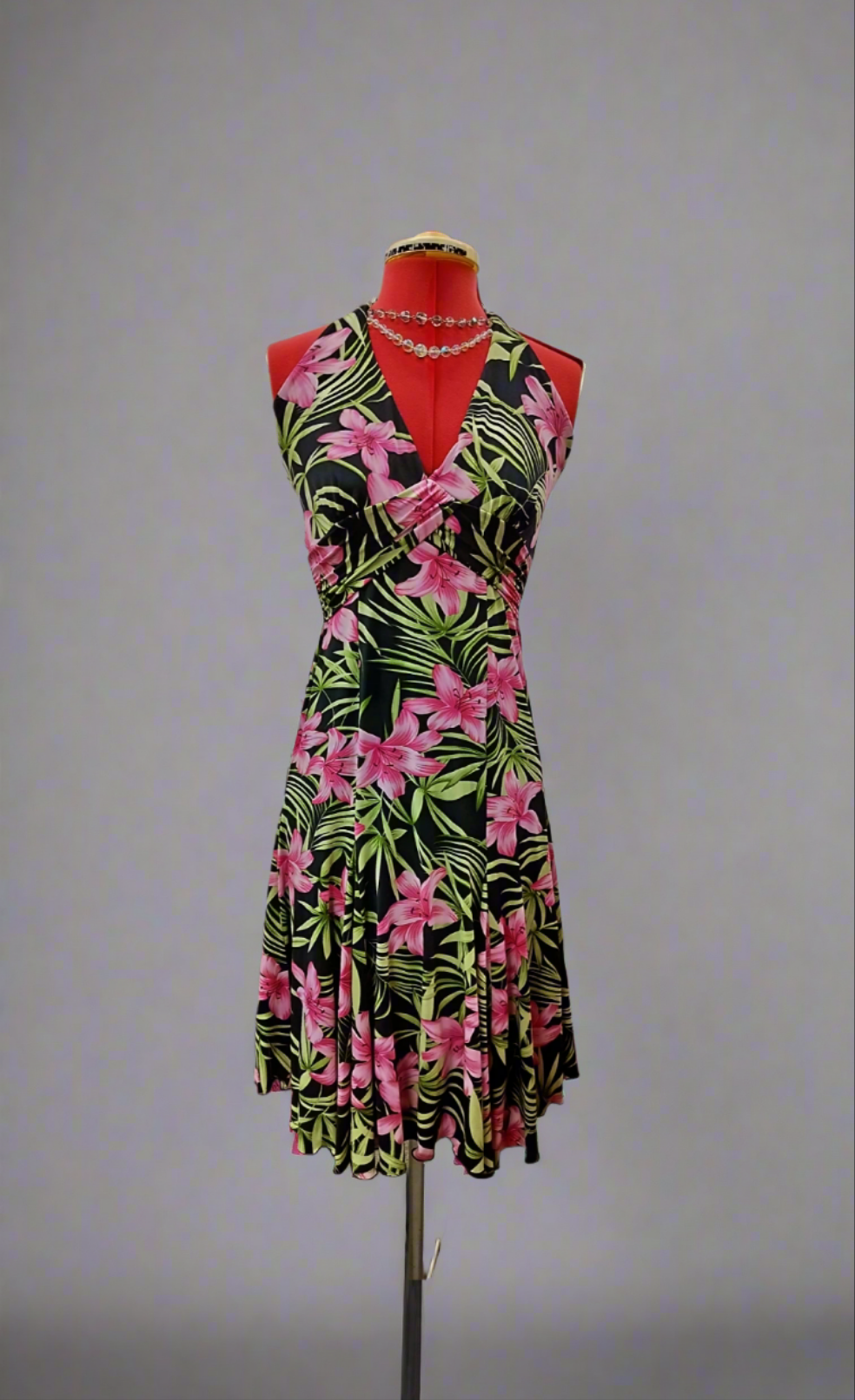 Tropical print hatter neck dress, vintage dress. Size- small.