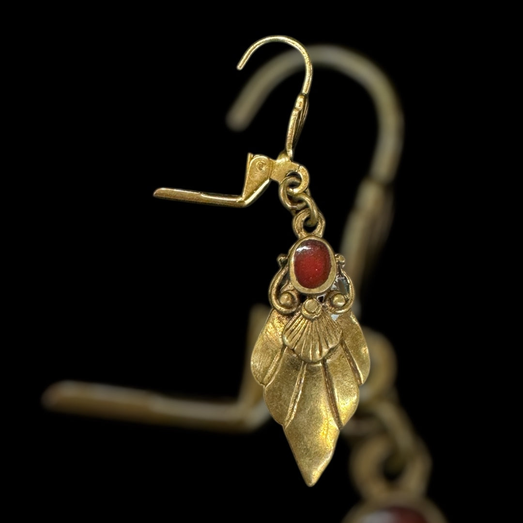 pair of Brass earrings,classic design,lady earrings