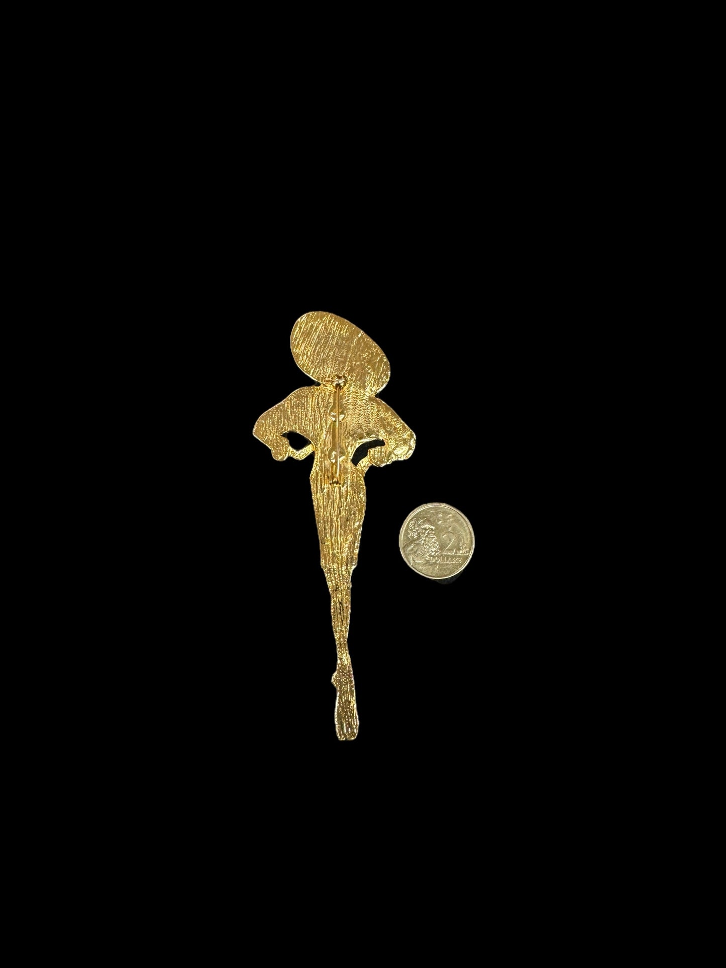 vtg metal lady brooch