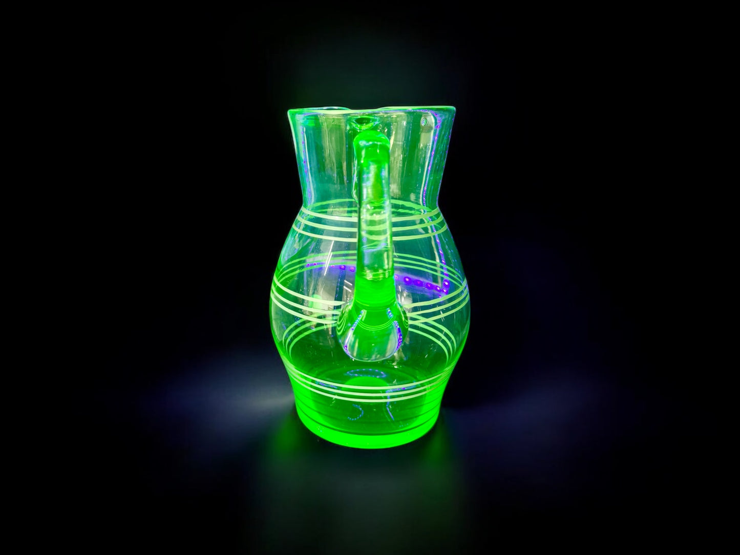 vtg uranium glass pitcher/jug,art glass,uranium