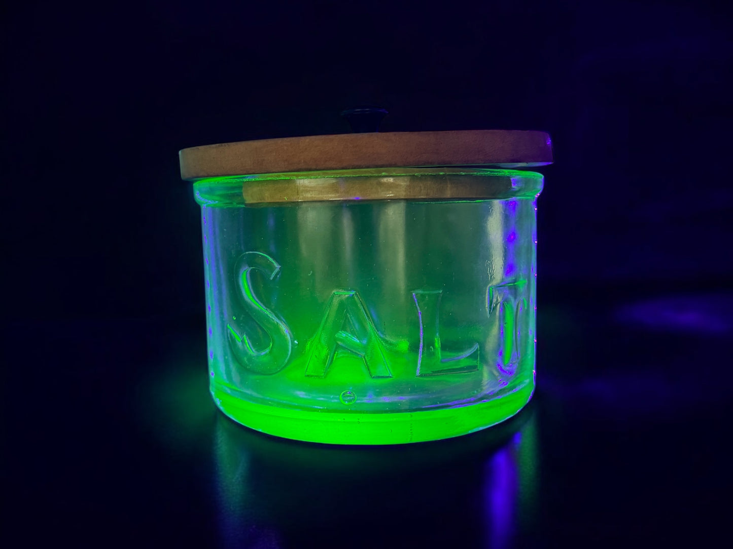1950’s uranium glass salt cellar with wooden lid,kitchen decor,wall hanging