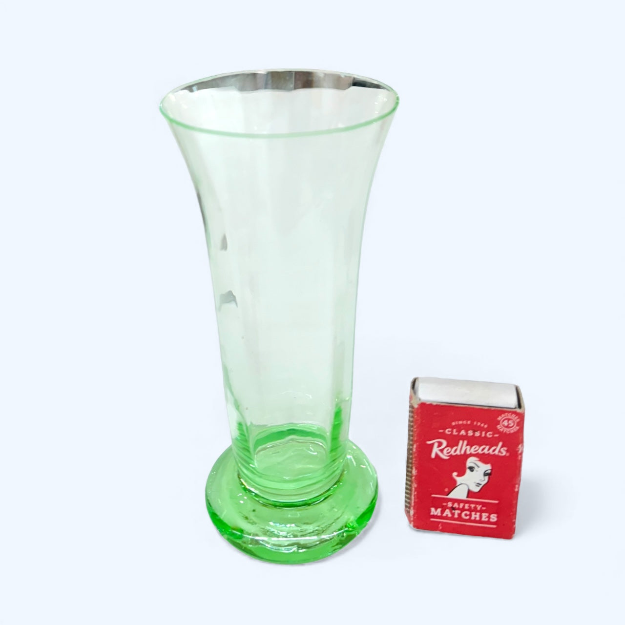 vintage Uranium Trumpet Vase/ Glass vase,uranium glass,art glass