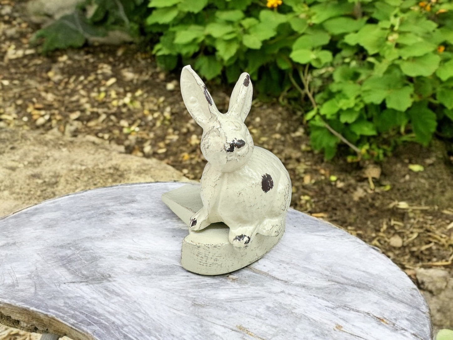 Vintage Cast Iron Rabbit Door Stop – Rustic Country Home Decor