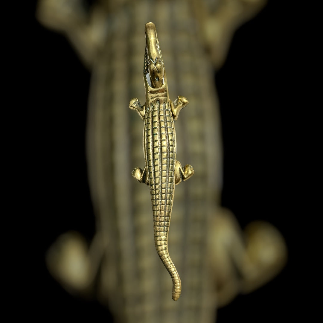 Vintage 34cm BRASS CROCODILE Nutcracker ORNAMENT,kitchen decor