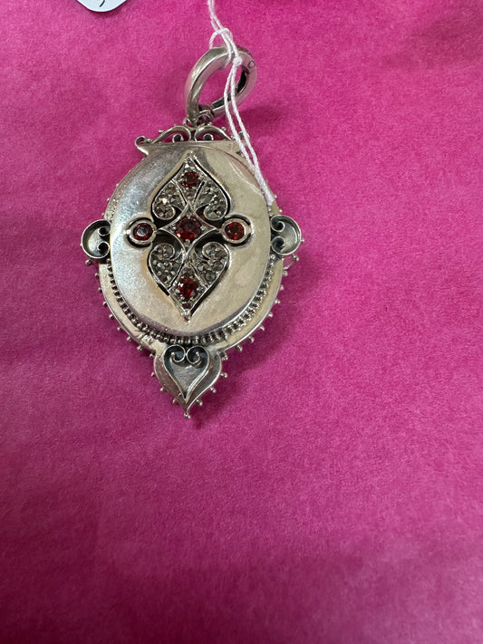 Victorian 925 locket,