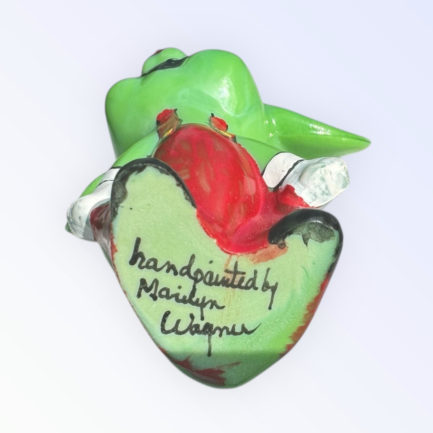 RARE Fenton green glass mouse,hand painted,signed
