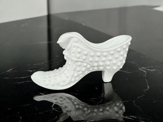 Vintage Fenton Hobnail Shoe, White Milk Glass Shoe, Hobnail Shoe, Cat Slipper, Hobnail, Milk Glass, Fenton