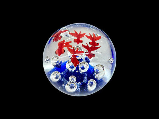 Art glass paperweight,hand blown fish inside