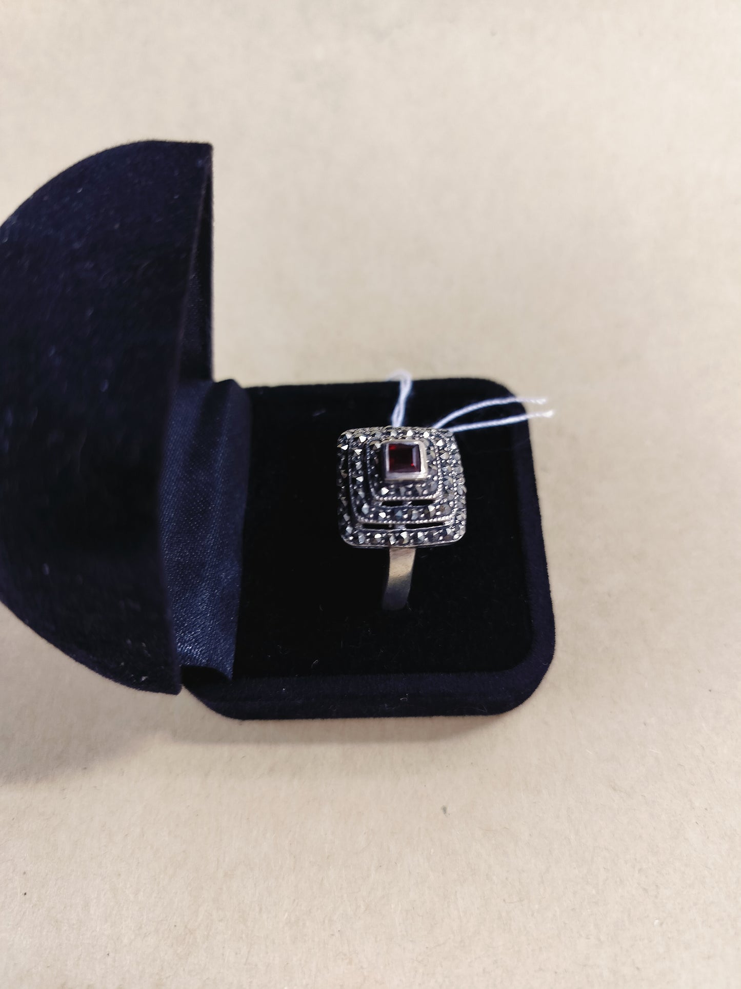 925 ss Garnet .Size- 16