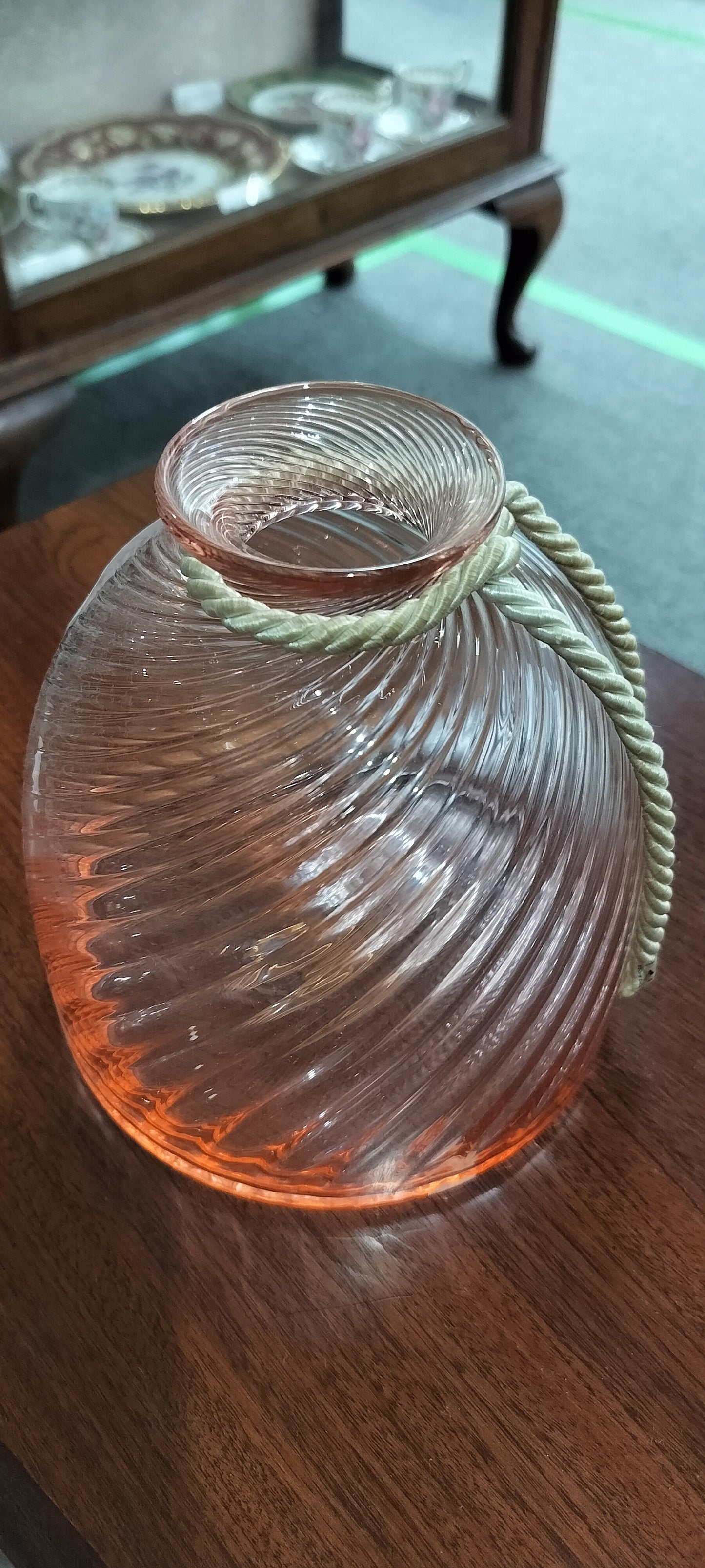 Pink Vase with ribbon