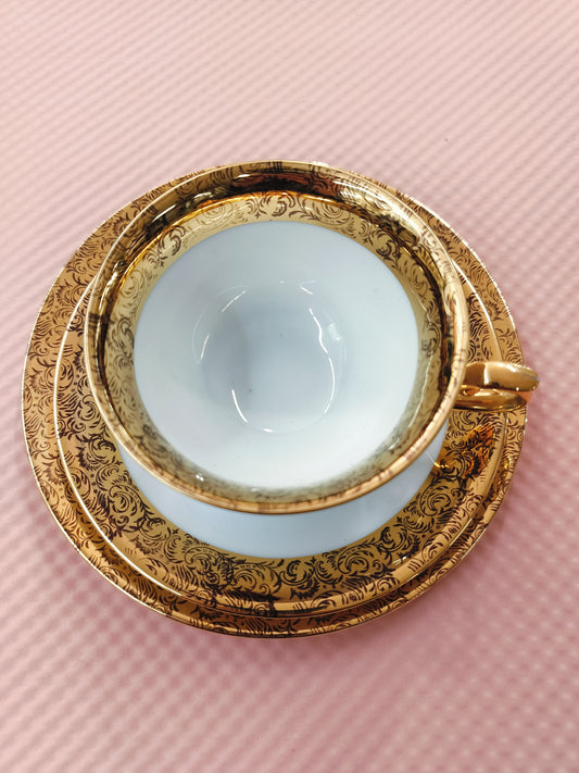 Westminster Golden Trio tea set.